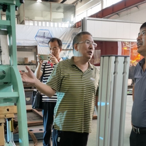 張新子帶隊(duì)赴江浙滬等地就產(chǎn)品自動(dòng)化生產(chǎn)線建設(shè)進(jìn)行實(shí)地調(diào)研